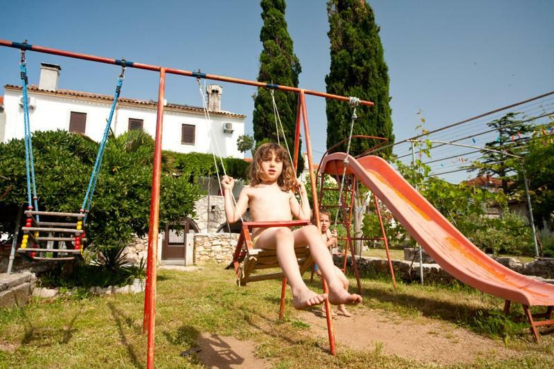 Pape Punat Exterior foto